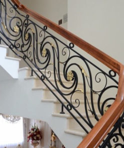 cầu thang sắt mỹ thuật 32