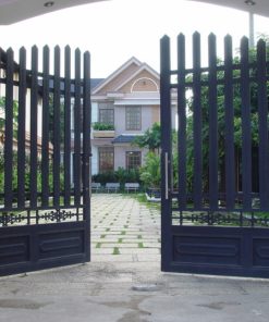 cổng sắt đẹp hiện đại 38