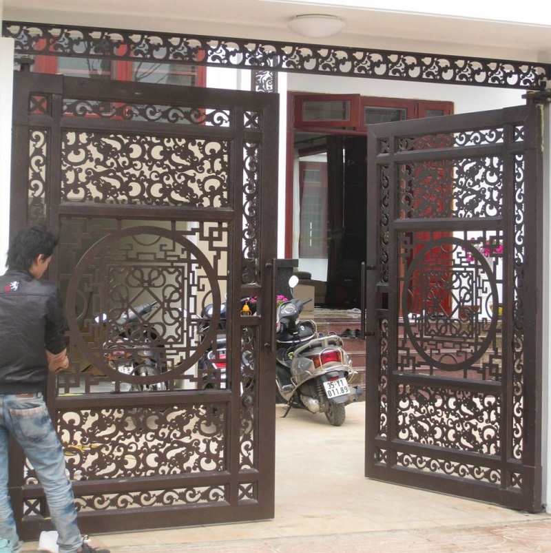 cổng sắt đẹp hiện đại 23