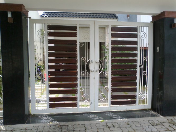 cổng sắt đẹp hiện đại 30