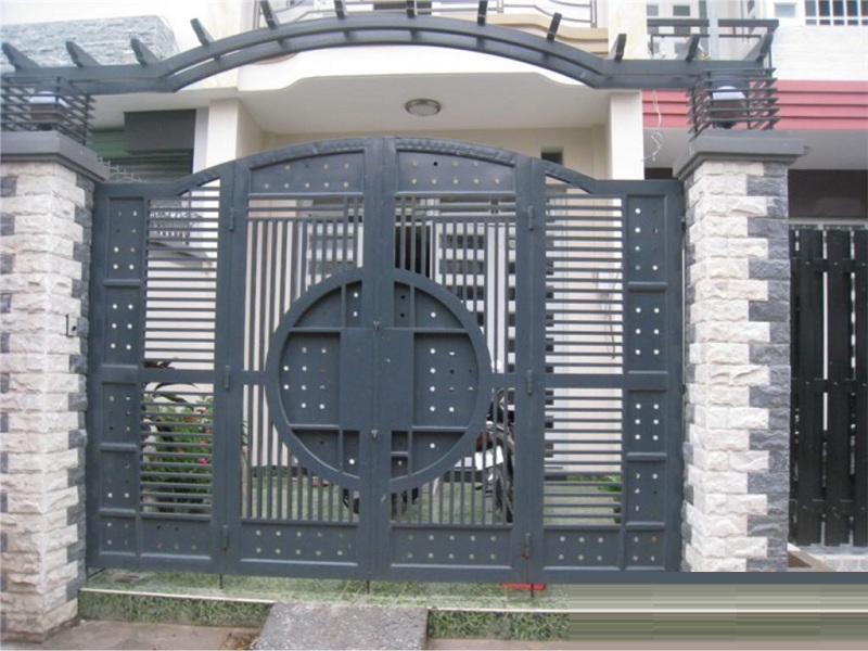 cổng sắt đẹp hiện đại 46