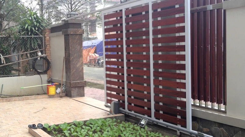 cổng sắt đẹp hiện đại 71