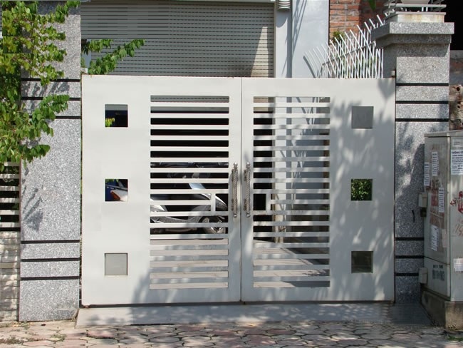 cổng sắt đẹp hiện đại 77