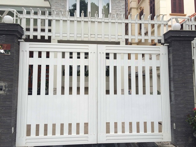 cổng sắt đẹp hiện đại 85