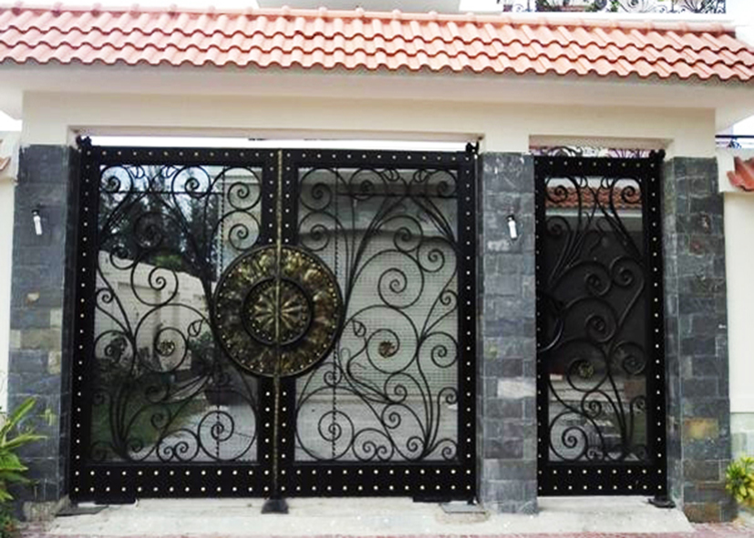 cổng sắt hoa văn đẹp 24