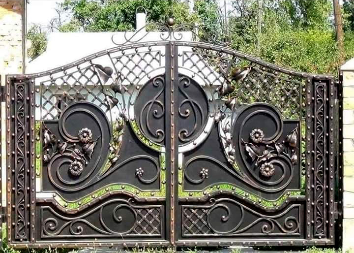 cổng sắt hoa văn đẹp 3
