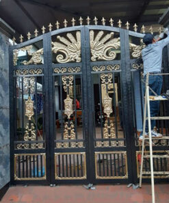 cổng inox mạ màu đẹp 9